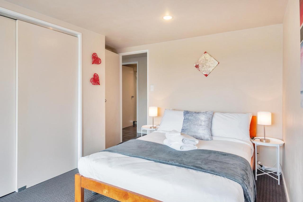 Sunny Side Getaway With Parking And Aircon Villa Auckland Buitenkant foto